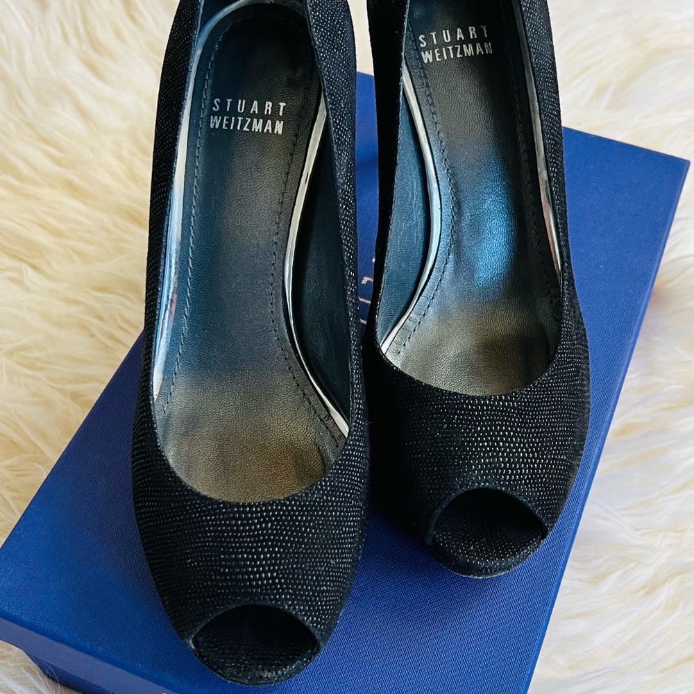 Stuart Weitzman peeptoe platform pumps 7.5